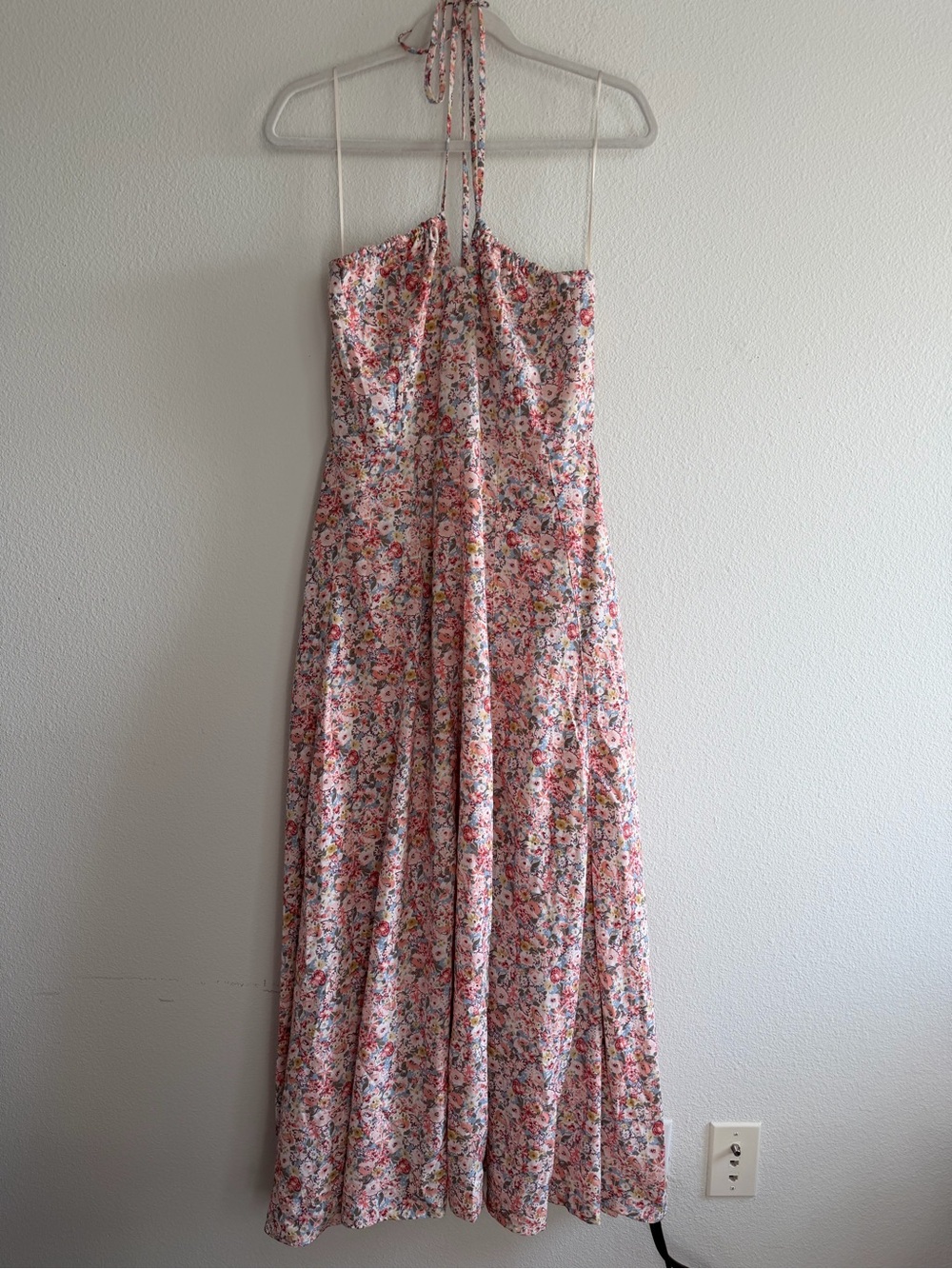 En Saison Halter Floral Dress size Large